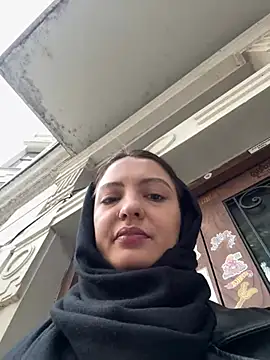 Snapshot of BabeRainbow chatting on 02-21-25, 09:24 BabeRainbow online show from 02-21-25, 09:24