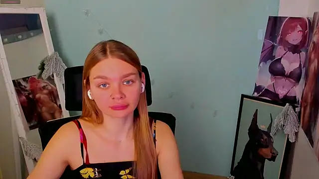 Molly sweetie online show from 12-28-24, 10:14