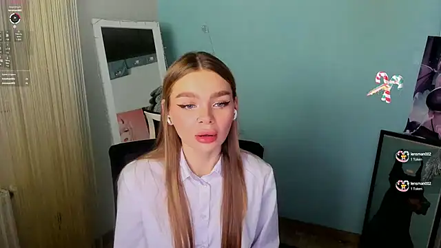 Molly sweetie online show from 01-18-25, 10:17