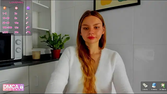 Molly sweetie online show from 04-18-26, 06:28