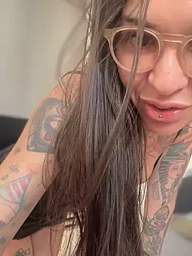 Nikatsu online show from 10-01-25, 01:17