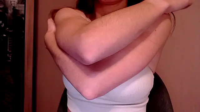 tiny lily online show from 12-20-24, 05:40