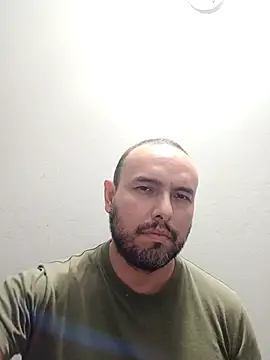 ElSunEagle online show from 11-28-25, 04:04