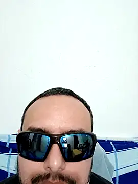 ElSunEagle online show from 03-30-26, 01:28