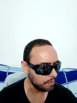 ElSunEagle online show from 04-02-26, 01:58