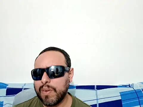 ElSunEagle online show from 04-09-26, 02:33