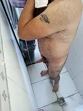 Snapshot of flavio81augusto chatting on 02-12-25, 10:24 flavio81augusto online show from 02-12-25, 10:24