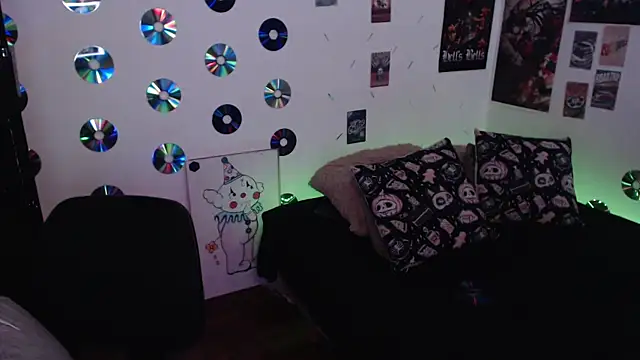 abril666 online show from 11-14-25, 03:11