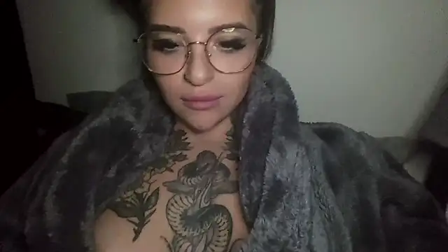 Rubyrichhxo online show from 12-25-24, 07:14