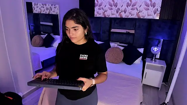 Snapshot of GiselOrtiz chatting on 07-16-26, 11:16 GiselOrtiz online show from 07-16-26, 11:16
