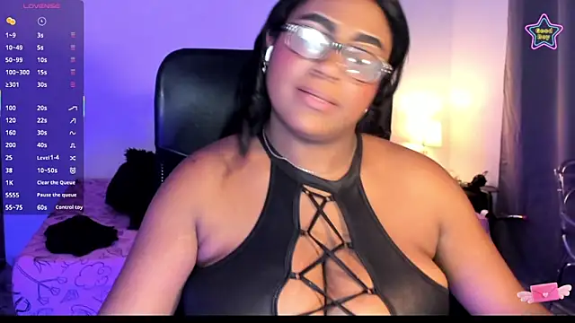 Snapshot of BlakmillerrGilson chatting on 06-12-26, 08:19 BlakmillerrGilson online show from 06-12-26, 08:19