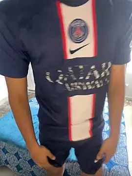 Snapshot of Leonarrrd_01 chatting on 01-18-25, 05:15 Leonarrrd 01 online show from 01-18-25, 05:15