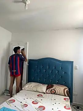 Snapshot of Leonarrrd_01 chatting on 01-22-25, 06:41 Leonarrrd 01 online show from 01-22-25, 06:41