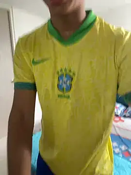 Snapshot of Leonarrrd_01 chatting on 03-09-25, 07:59 Leonarrrd 01 online show from 03-09-25, 07:59