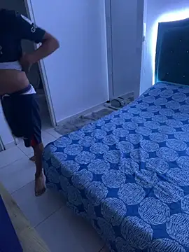 Snapshot of Leonarrrd_01 chatting on 03-13-25, 02:16 Leonarrrd 01 online show from 03-13-25, 02:16