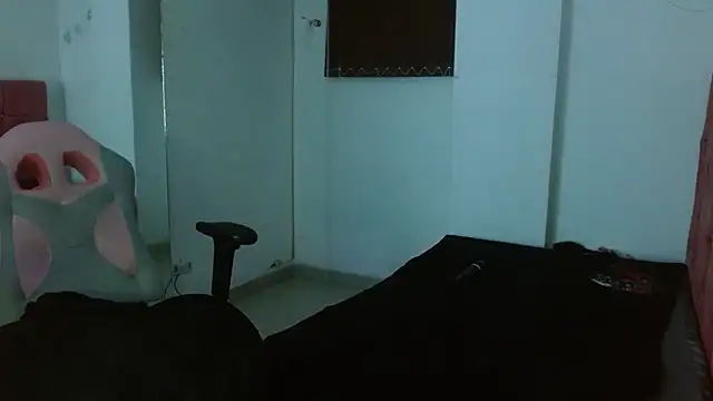 Snapshot of miahernadez303av chatting on 02-27-25, 09:00 miahernadez303av online show from 02-27-25, 09:00