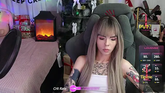 Snapshot of Kerry_Kirk chatting on 01-13-25, 08:04 Kerry Kirk online show from 01-13-25, 08:04