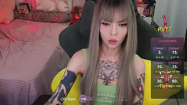 Snapshot of Kerry_Kirk chatting on 01-28-25, 10:01 Kerry Kirk online show from 01-28-25, 10:01