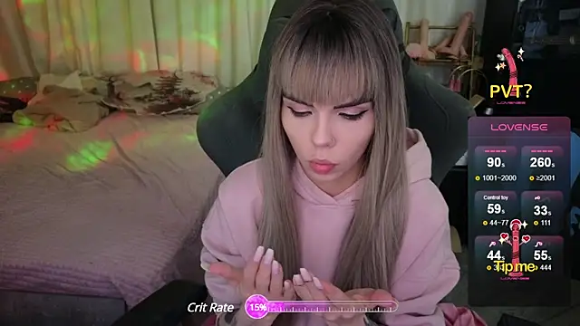 Snapshot of Kerry_Kirk chatting on 03-22-25, 10:26 Kerry Kirk online show from 03-22-25, 10:26