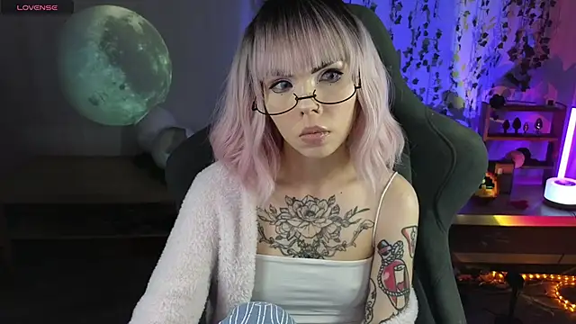 Kerry Kirk online show from 04-16-26, 08:42