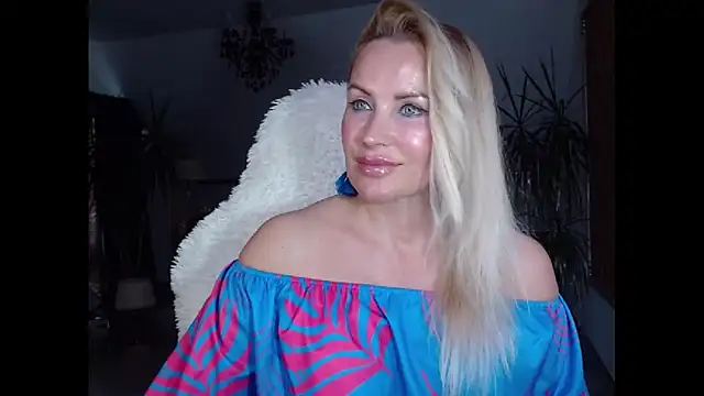 eyesangel22 online show from 01-24-25, 12:52