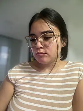 Snapshot of CamilaSofiia chatting on 06-04-26, 10:49 CamilaSofiia online show from 06-04-26, 10:49