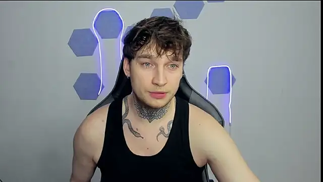 Chris Tyson online show from 12-18-24, 12:43