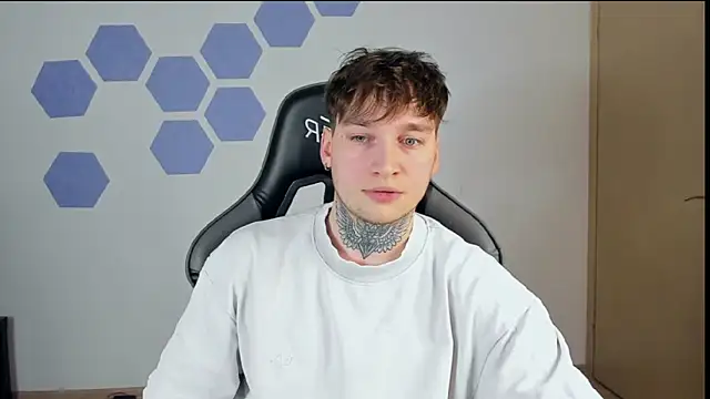 Chris Tyson online show from 01-08-25, 06:20