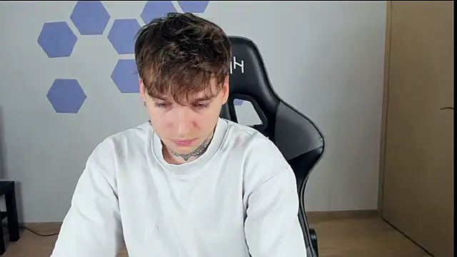 Chris Tyson online show from 01-16-25, 02:19