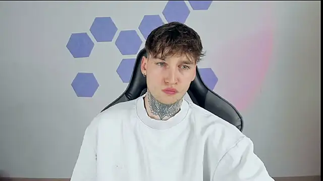 Chris Tyson online show from 02-26-25, 09:16