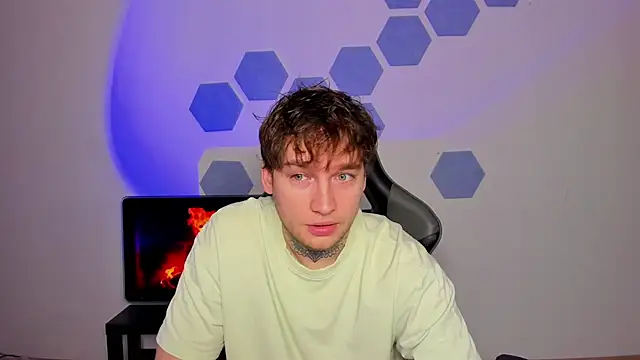 Chris Tyson online show from 11-12-25, 07:31