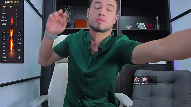 EdwardRoss  online show from 02-05-25, 07:53