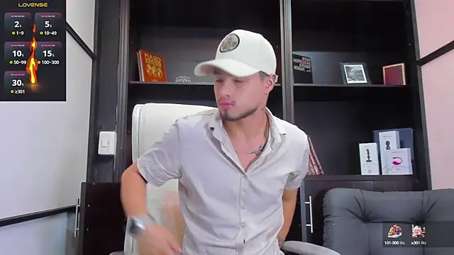 EdwardRoss  online show from 03-03-25, 07:06