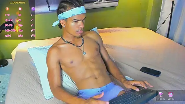 bigxx0 online show from 01-11-25, 11:46