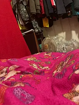 Snapshot of A6229 chatting on 02-21-25, 10:15 A6229 online show from 02-21-25, 10:15