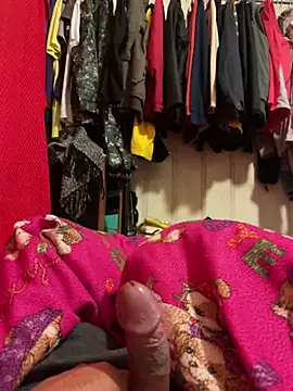 Snapshot of A6229 chatting on 03-06-25, 05:22 A6229 online show from 03-06-25, 05:22