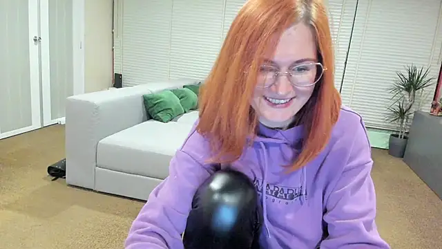 Sheandhim23 online show from 01-25-25, 10:39