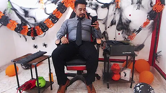 KalethBigDick online show from 10-27-25, 03:32