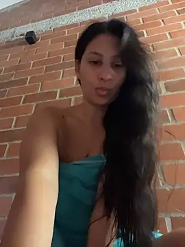 sofi johansson online show from 04-14-26, 07:20