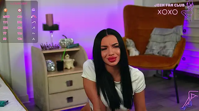 Snapshot of VelmaEvans chatting on 10-24-25, 05:53 VelmaEvans online show from 10-24-25, 05:53