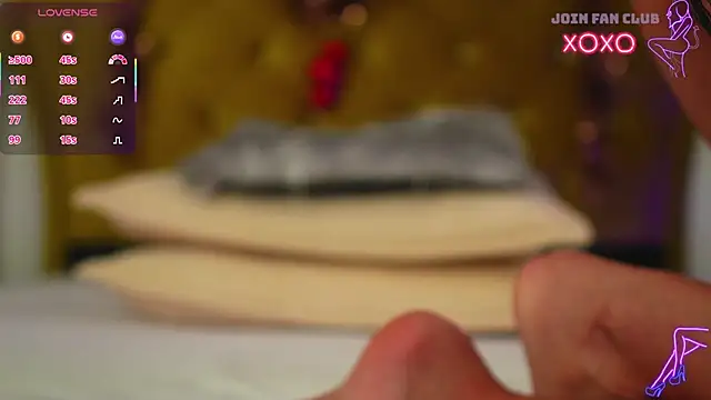 Snapshot of VelmaEvans chatting on 12-04-25, 03:16 VelmaEvans online show from 12-04-25, 03:16