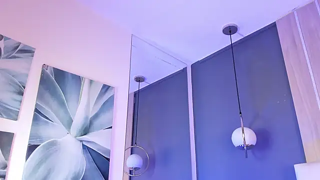 Miah gomez  online show from 12-01-25, 05:18