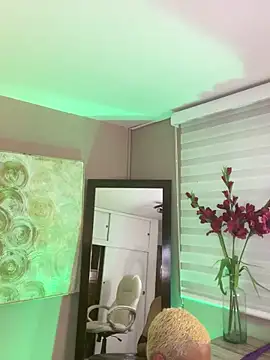 haiiley more online show from 02-02-25, 10:46