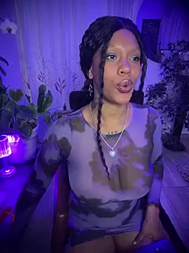 Snapshot of haiiley_more chatting on 03-13-26, 12:06 haiiley more online show from 03-13-26, 12:06