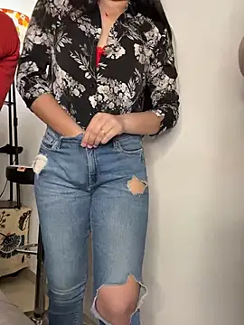 Miss  Malaika online show from 12-10-24, 07:26