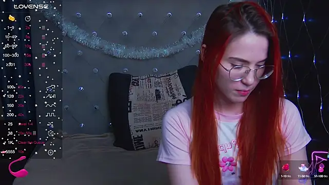 EmilyKents online show from 12-23-24, 10:53