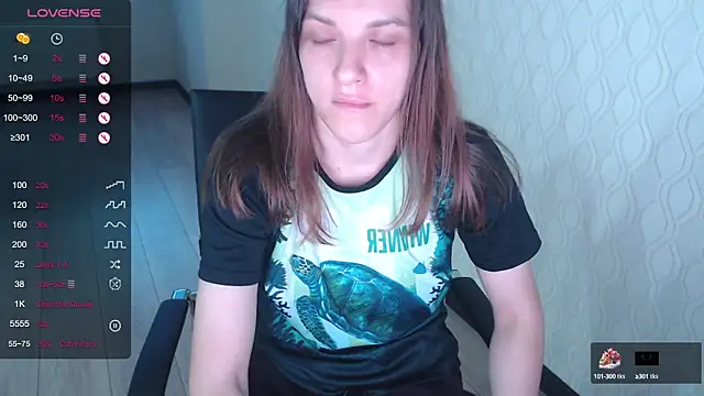 LisaHeart online show from 10-13-25, 02:06