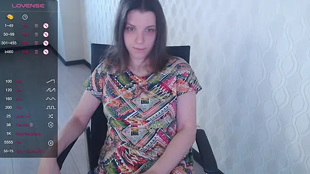 Snapshot of LisaHeart chatting on 08-03-26, 04:44 LisaHeart online show from 08-03-26, 04:44