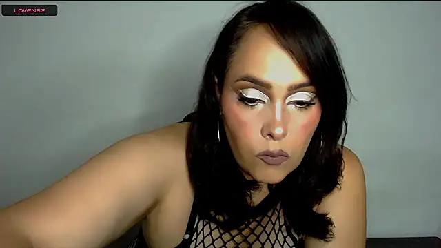 Snapshot of Miss_Agatha chatting on 12-04-24, 02:31 Miss Agatha online show from 12-04-24, 02:31