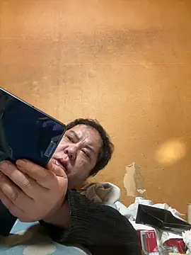 punk0805 online show from 03-05-26, 06:48